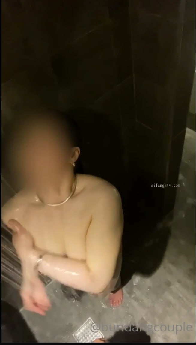 MKMP-532 いつも説教ばかりで大っ嫌いな女上司のうるさい口を不意打ちディープキスで塞いだら怒るどころか腰が